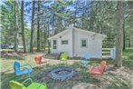 NEW Cute and Charming Cottage Near Castle Rock Lake!