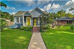 Cozy Texas Cottage half Mile to Downtown!