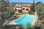 Elite Holiday Home with Swimming Pool in Roussillon