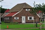 Comfortable farmhouse villa with two bathrooms in Limburg