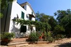 Gorgeous villa in Calabria with shared garden