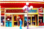 Villa Saint Exupery Beach Hostel