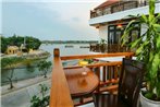 Threeway Riverside Villa