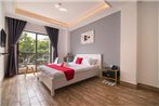 RedDoorz Plus near Tan Son Nhat Airport 3