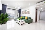 3Br-High Fl-Bitexco & River View-Hana's Apart