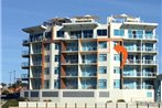 Wallaroo Marina Waterfront Luxe Apartment