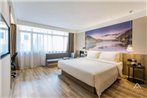 Atour Hotel (Zhejiang University Huajiachi Fengqi East Road)