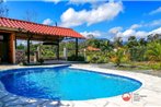 Sweet Home La Fortuna- private pool/Volcano view