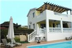 Pegeia Villa Sleeps 6 with Pool and Air Con