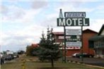 Derrick Motel