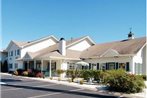 Econo Lodge Inn and Suites