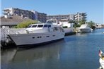 Sejour insolite sur l'eau a` bord d'un bateau amarre a` Roses