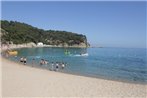 Happy Camp mobile homes in Camping Cala Canyelles