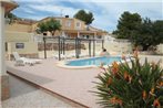 Estrelizia - pretty holiday property with garden and private pool in Calpe