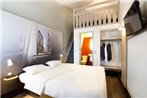 B&B Ho^tel CHARTRES Le Forum