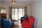 Bright 2 Bedroom Apartment With Balcony in City Centre