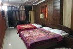 Hotel Aarti Darshan