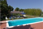 Apartment in a typical Tuscan farmhouse with swimming pool