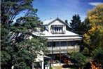 Leura House