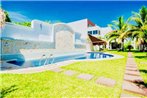 Gorgeous 22 People Villa With Pool Playacar Phase 2