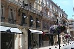 1 Bedroom in rue d'Antibes 5 mins from the Croisette