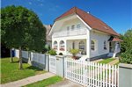 Holiday Home Balaton H2054