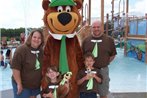 Yogi Bear's Jellystone Park Camp-Resort Wisconsin Dells