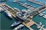 Yacht Club Marina Di Loano