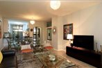 Neat Sizzling 3 bedroom apartment in Durban Musgrave.