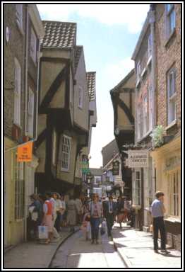 York Town Guide, The Shambles, 14K